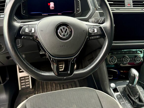 2019 Volkswagen Tiguan II, белый, 3300000 рублей - вид 16