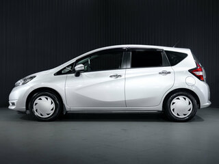2020 Nissan Note II Рестайлинг, серый, 1150000 рублей, вид 4