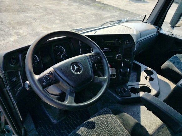 2021 Mercedes-Benz Arocs, серый, 11343000 рублей - вид 5