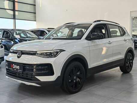 Volkswagen Tharu XR