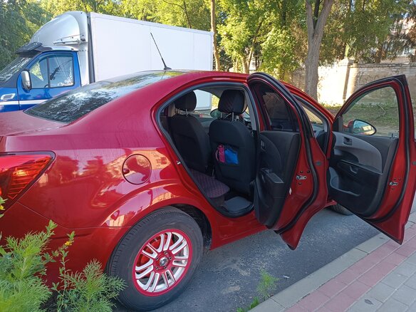 2012 Chevrolet Aveo II, красный, 650000 рублей - вид 18