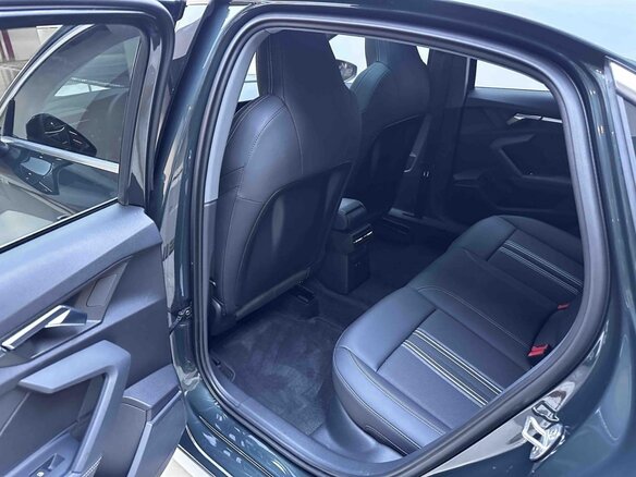 2022 Audi A3 35 TFSI Long IV (8Y), синий, 2307690 рублей - вид 15