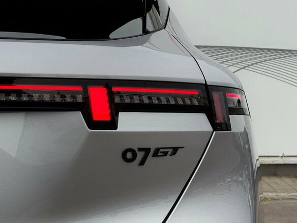 2026 Lynk & Co 07 GT I Рестайлинг, серебристый, 5500000 рублей - вид 7
