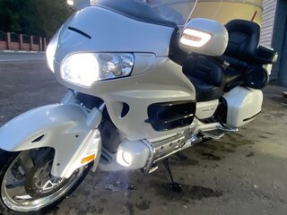 2010 Honda GL 1800 Gold Wing, белый, 1200000 рублей, вид 5