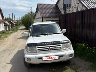1999 Mitsubishi Pajero iO, белый, 310000 рублей, вид 2