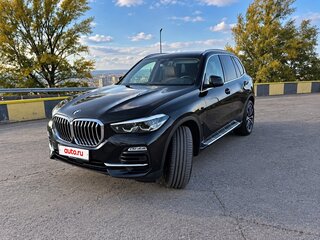 2019 BMW X5 40i IV (G05/G18), чёрный, 4990000 рублей, вид 2