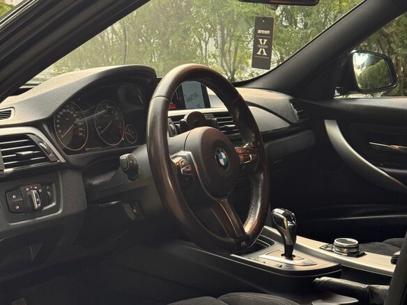 2014 BMW 3 серии 320i xDrive VI (F3x), чёрный - вид 6