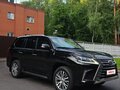 2017 Lexus LX 570 III Рестайлинг 2, чёрный, 12000000 рублей - вид 3
