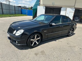 2003 Mercedes-Benz E-Класс 240 III (W211, S211), чёрный, 990000 рублей, вид 1