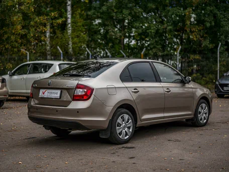 2019 Skoda Rapid I Рестайлинг, бежевый, 1344000 рублей, вид 2