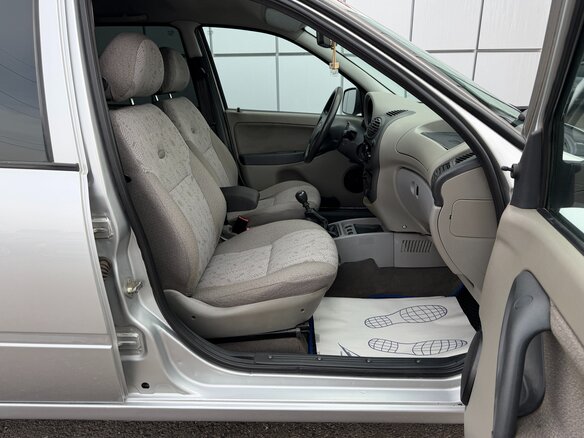 2011 Lada (ВАЗ) Kalina I, серебристый, 325000 рублей - вид 12