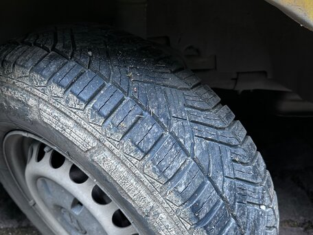 2010 Volkswagen Crafter, жёлтый, 950000 рублей, вид 4