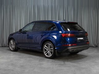 2021 Audi Q7 45 TDI II (4M) Рестайлинг, синий, 6730000 рублей, вид 2