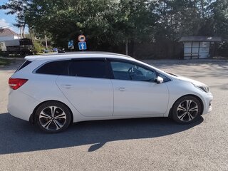 2018 Kia Ceed II Рестайлинг, белый, 1450000 рублей, вид 3