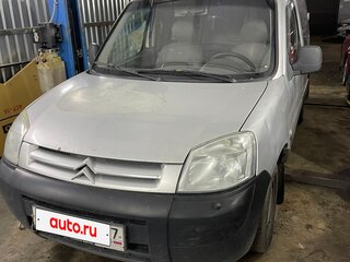 2004 Citroen Berlingo I Рестайлинг, серебристый, 215000 рублей, вид 2
