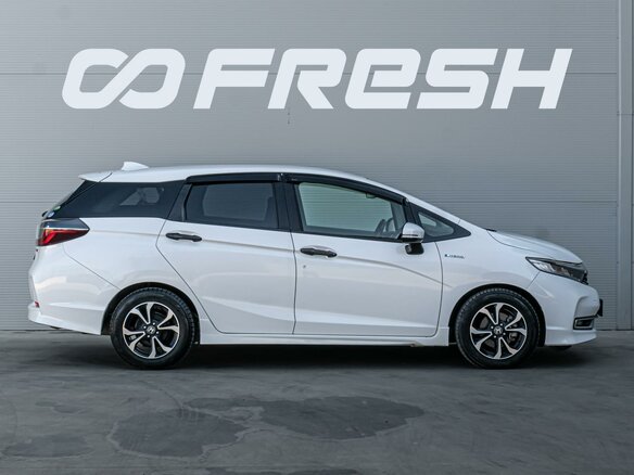 2019 Honda Shuttle II Рестайлинг, белый, 1669000 рублей - вид 4