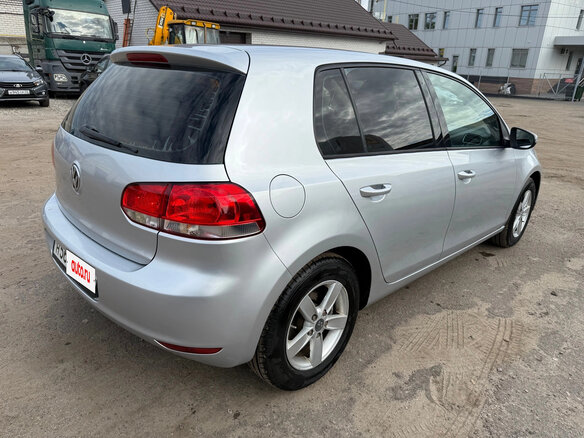 2012 Volkswagen Golf VI, серебристый, 840000 рублей - вид 2