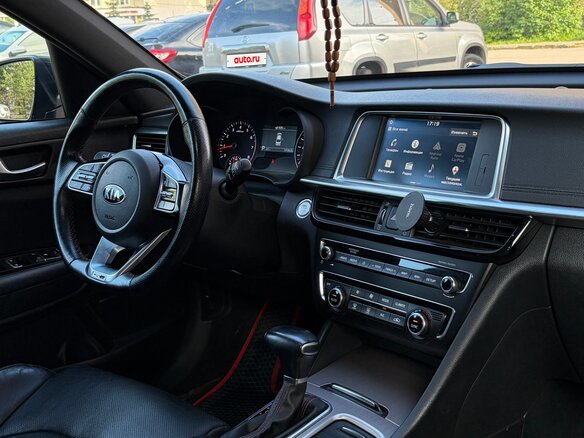 2019 Kia Optima IV Рестайлинг, чёрный, 1800000 рублей - вид 8