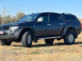2011 Mitsubishi L200 IV, серый, 1200000 рублей, вид 4