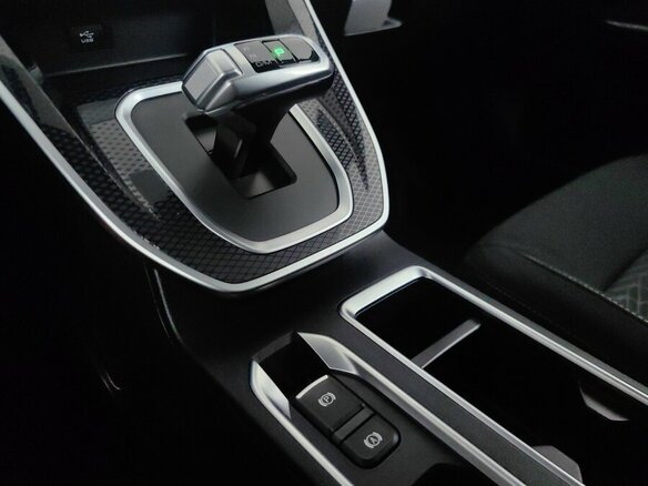2023 Haval M6 II, чёрный - вид 17