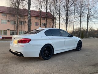 2012 BMW 5 серии 520i VI (F10/F11/F07), белый, 1500000 рублей, вид 5