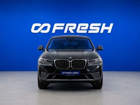 2023 BMW X4 20i II (G02) Рестайлинг, чёрный, 6188888 рублей, вид 3