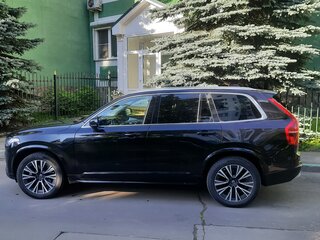 2021 Volvo XC90 II Рестайлинг 1, чёрный, 4650000 рублей, вид 4