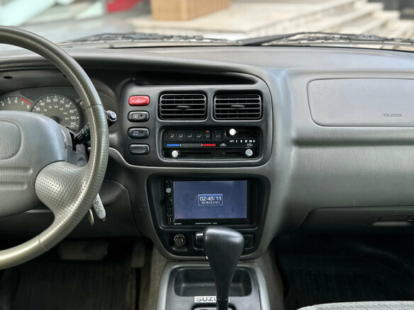 2002 Suzuki Grand Vitara I Рестайлинг, серебристый, 459000 рублей - вид 13