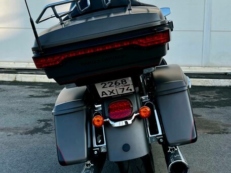 2018 Harley-Davidson Ultra Limited, чёрный, 1750000 рублей, вид 2