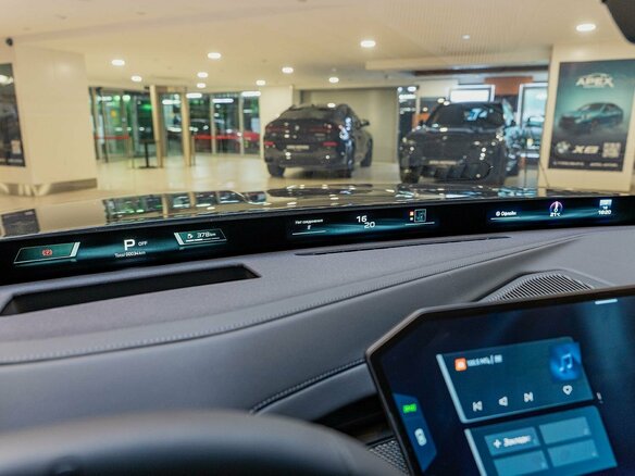 2026 BMW 7 серии 740 xDrive VII (G70) Рестайлинг, синий, 24190000 рублей - вид 20