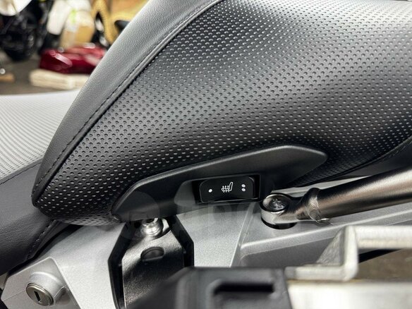2020 BMW R 1250 GS Adventure, чёрный, 2280000 рублей - вид 24