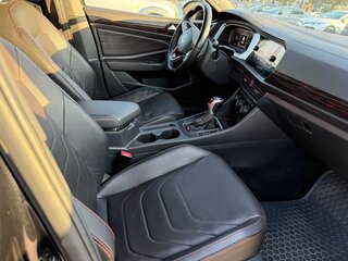 2021 Volkswagen Jetta GLI VII Рестайлинг, чёрный, 2550000 рублей, вид 5