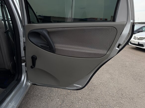 2011 Lada (ВАЗ) Kalina I, серебристый, 325000 рублей - вид 17