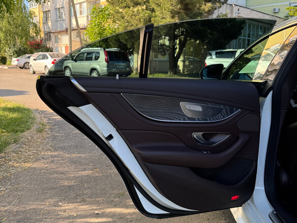2020 Mercedes-Benz CLS 450 III (C257), белый, 5490000 рублей - вид 28