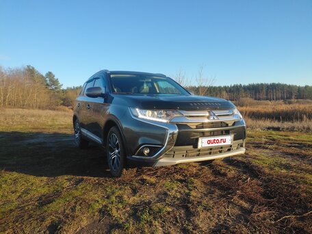 2015 Mitsubishi Outlander III Рестайлинг 2, серый, 2050000 рублей, вид 5