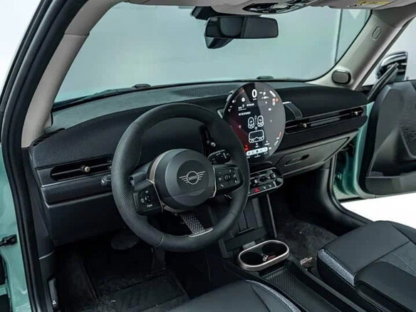 2025 Mini Hatch C IV (F65/F66/J01), зелёный, 3503124 рублей - вид 14