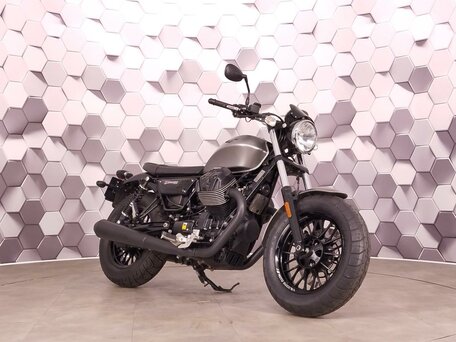 2017 Moto Guzzi V 9, серый, 727000 рублей, вид 1