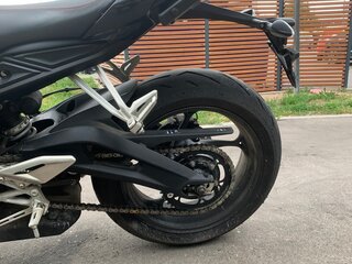 2017 Triumph Street Triple, чёрный, 700000 рублей, вид 3