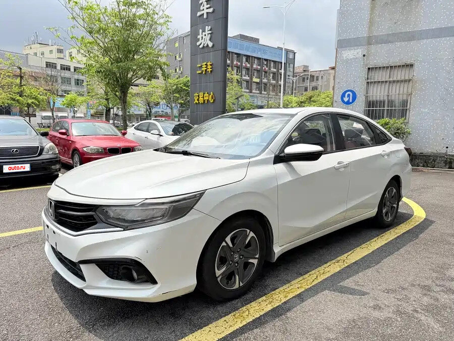 Открыть фотографии: Honda Envix I Рестайлинг