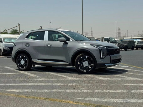 2025 Kia Sportage V Рестайлинг, серый, 3900000 рублей, вид 1