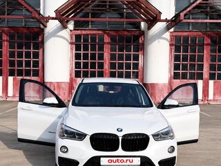 2017 BMW X1 18i sDrive II (F48), белый, 2200000 рублей, вид 2