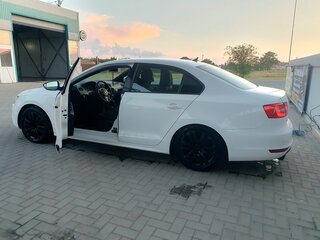 2013 Volkswagen Jetta VI, белый, 650000 рублей, вид 3