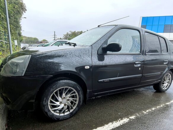 2007 Renault Symbol I Рестайлинг 2, чёрный, 360000 рублей