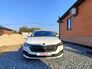 2021 Skoda Octavia IV (A8), белый, 1650000 рублей, вид 2