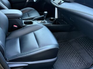 2015 Toyota RAV4 IV (XA40), золотистый, 2500000 рублей, вид 4