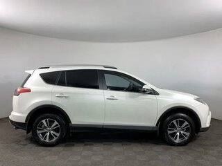 2018 Toyota RAV4 IV (XA40) Рестайлинг, белый, 1900000 рублей, вид 5