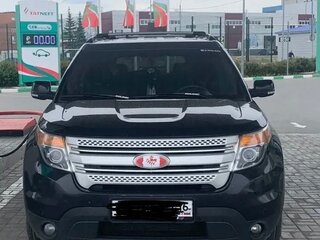 2015 Ford Explorer V, чёрный, 1800000 рублей, вид 2