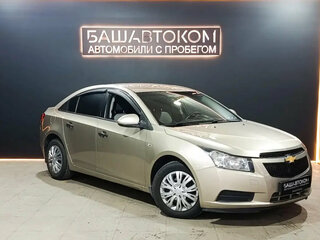2011 Chevrolet Cruze I, бежевый, 570000 рублей, вид 2