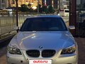 2003 BMW 5 серии 520i V (E60/E61), серебристый, 900000 рублей - вид 1