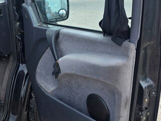 2001 Mercedes-Benz Vito 112 CDI I (W638), чёрный, 650000 рублей, вид 5